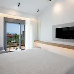Elianthi Luxury Apartment *