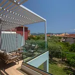 Elianthi Luxury Apartment *