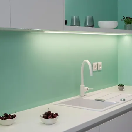 Elianthi Luxury ניקיאנה