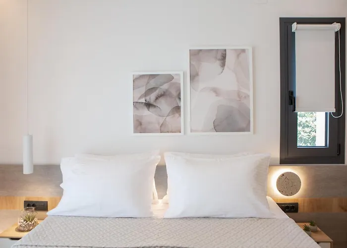 Elianthi Luxury *