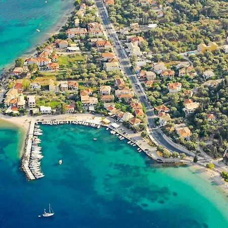 Elianthi Luxury Apartment