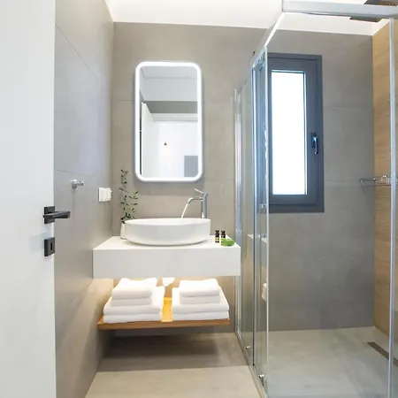 Elianthi Luxury *